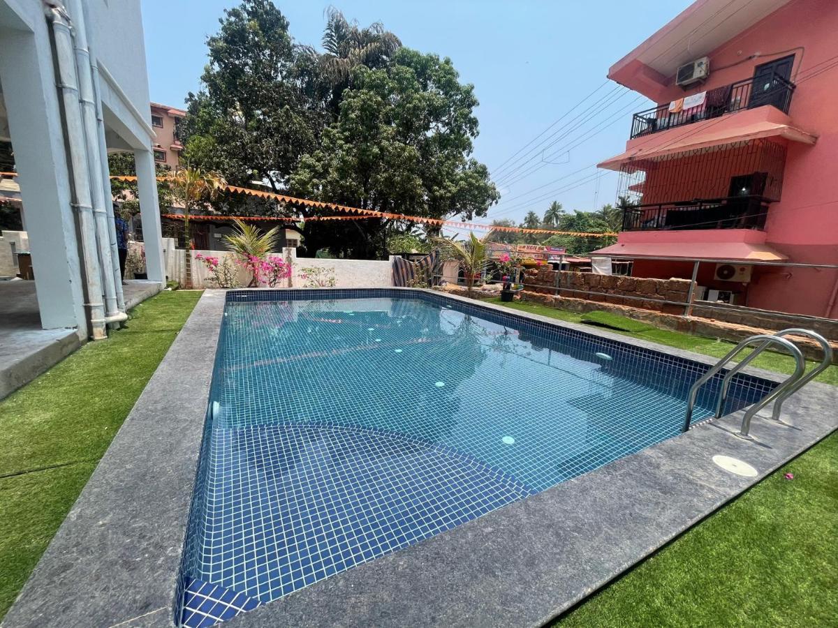 Hotel Pajaros Blu 4*